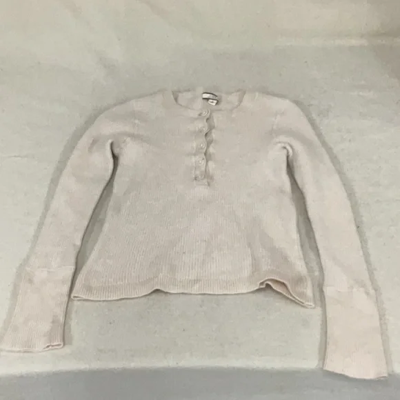 EUC girls button down J.Crew cashmere sweater - Picture 2 of 4